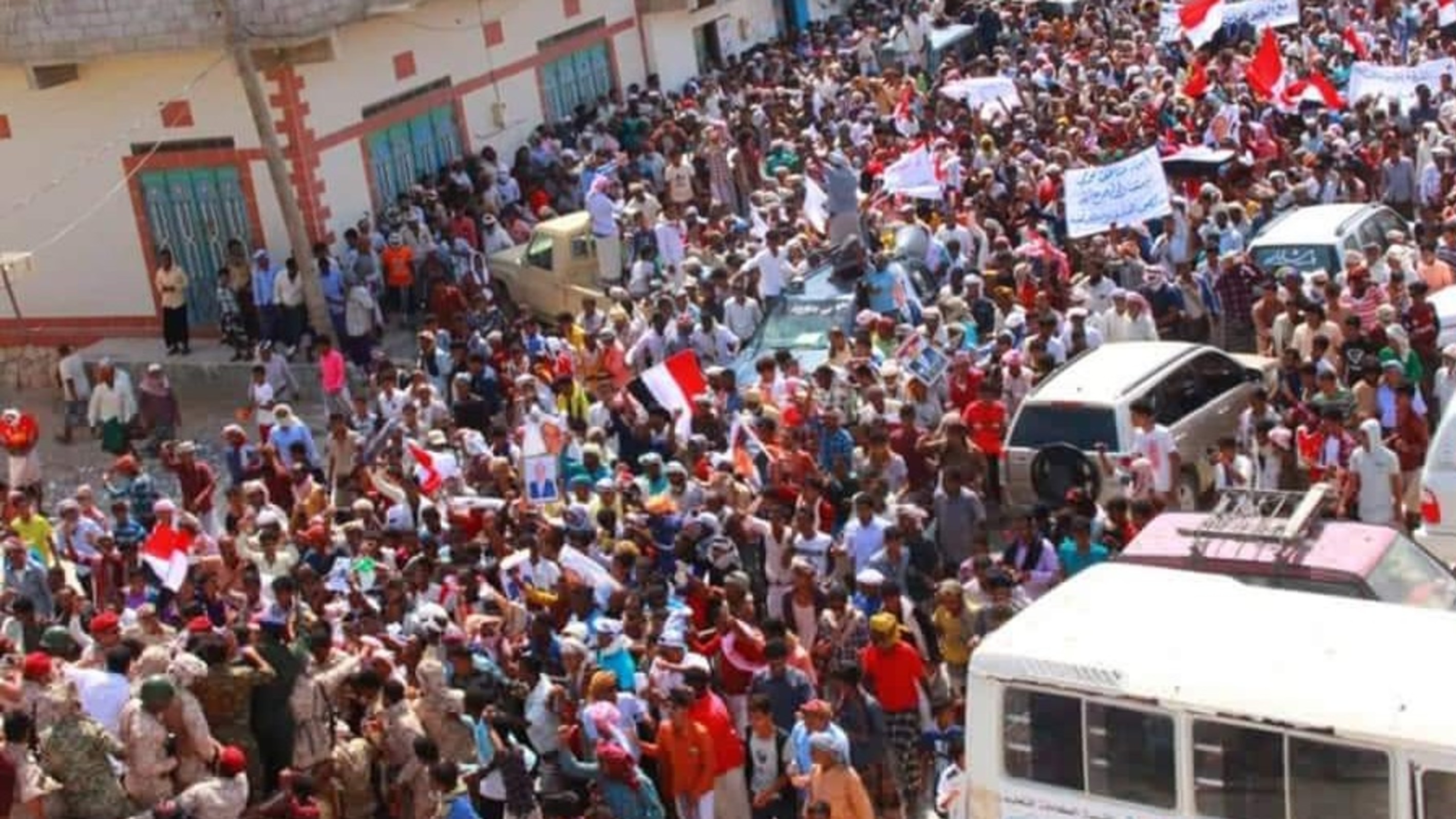 Karman salutes demonstrations in Socotra rejecting Saudi-UAE presence